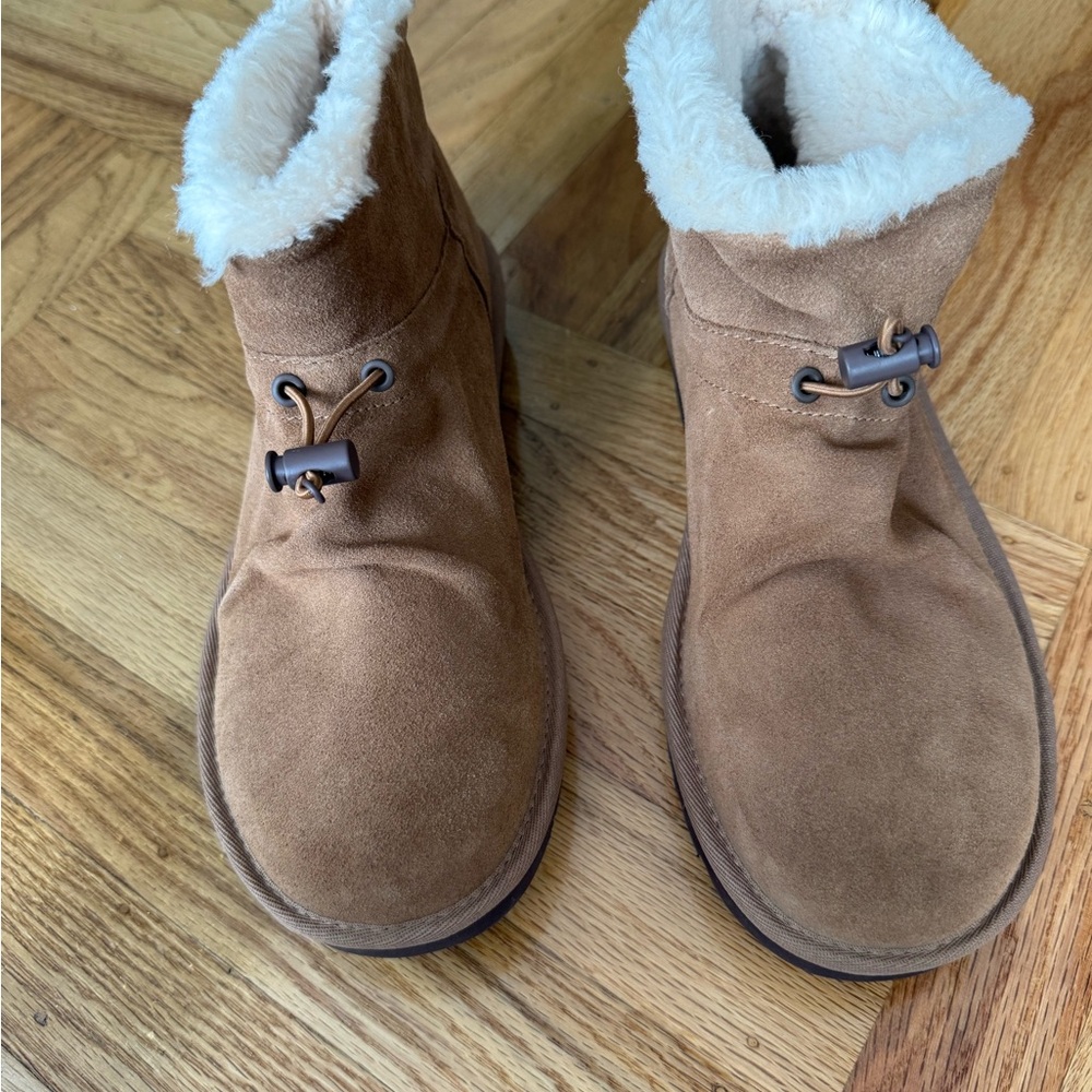 Ugg Classic Mini Toggler